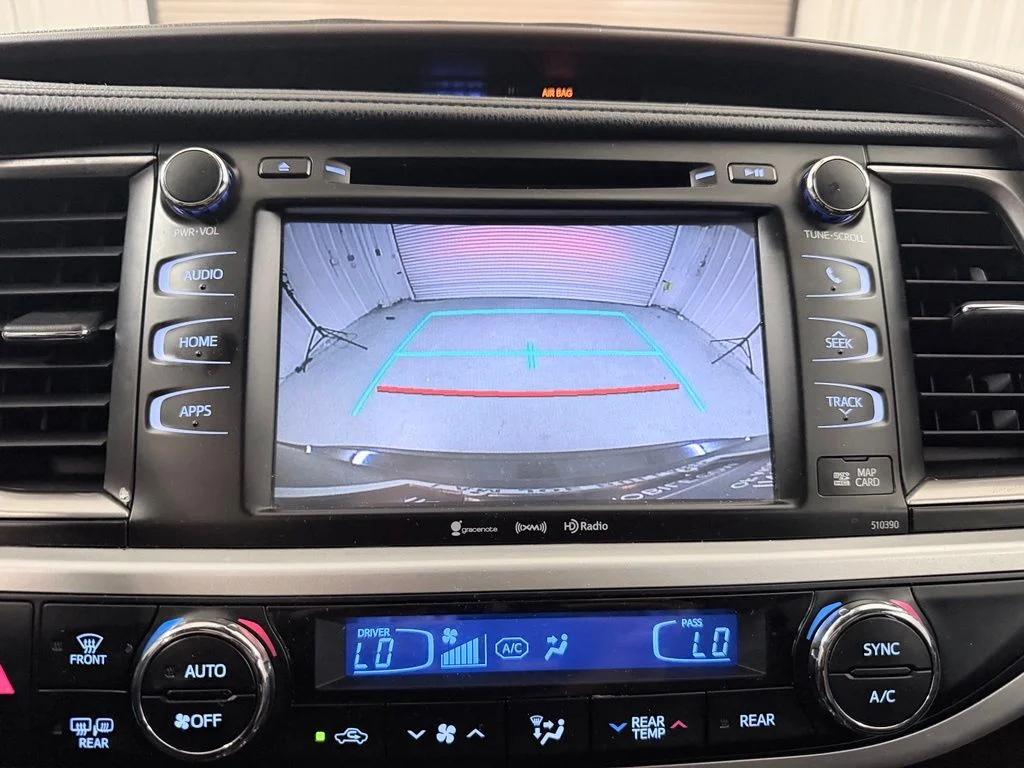 Used 2019 Black Toyota XLE image 15