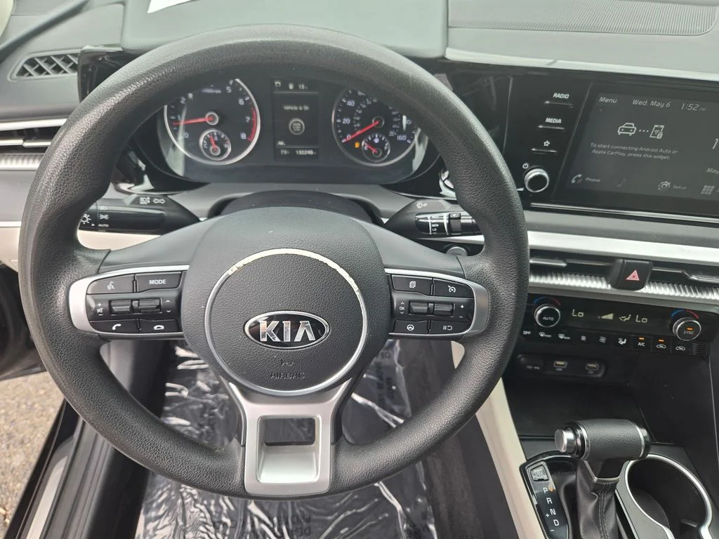 2021 Kia K5 LXS - Photo 25