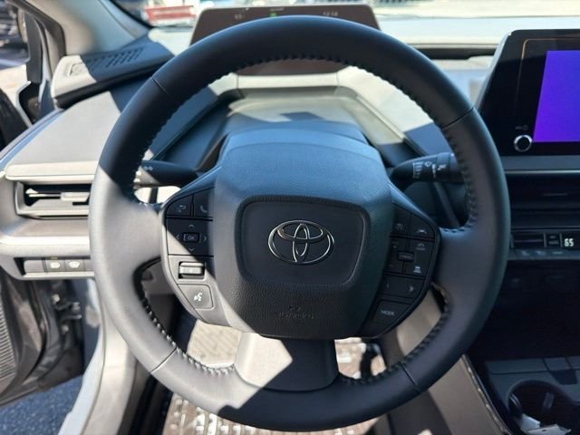 Certified Used 2027 01m2 Toyota LE image 15