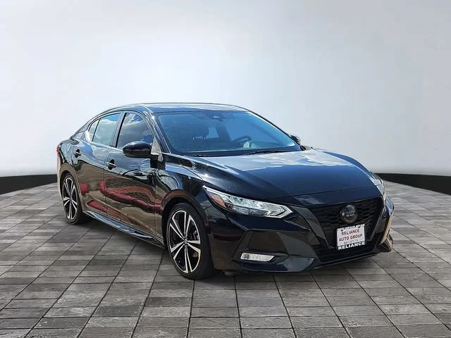 Used 2022  Nissan SR image 1