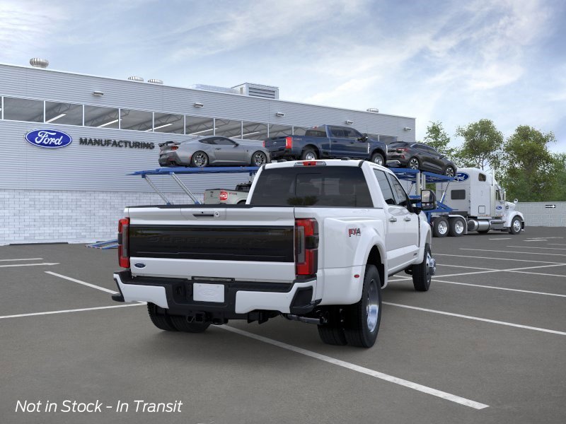 New 2026 Star White Metallic Tri-Coat Ford Platinum image 8