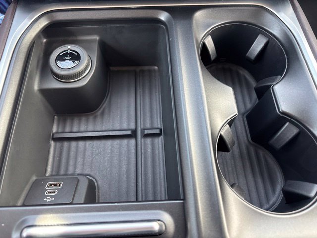 New 2026 Star White Metallic Tri-Coat Ford Platinum image 62
