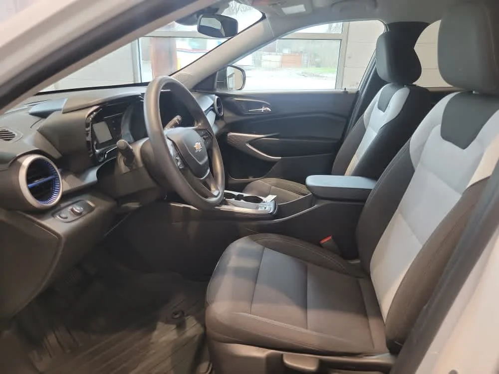 2024 Chevrolet Trax LS - Photo 11