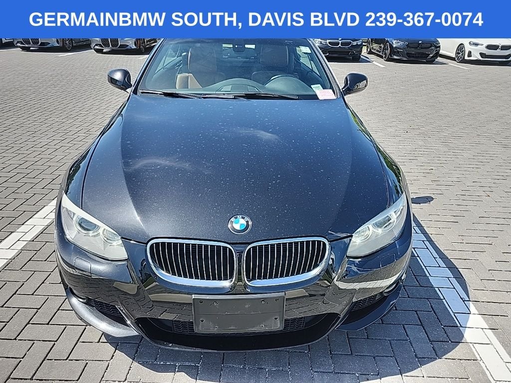 Used 2013 Black Sapphire Metallic BMW 335i image 2