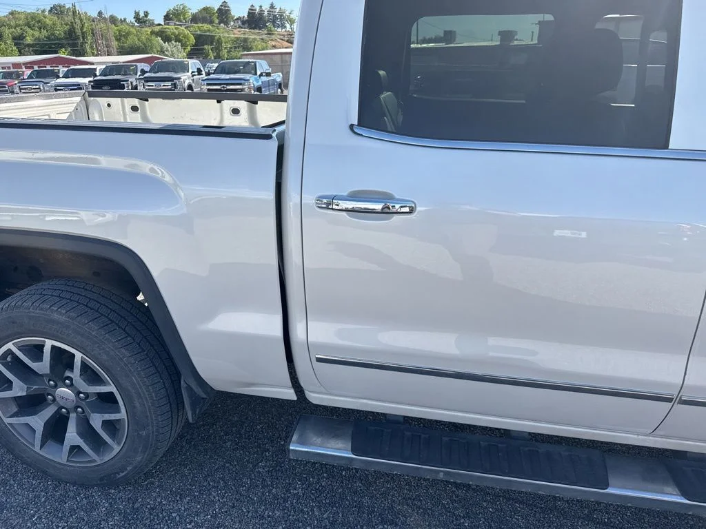 Used 2015 White Diamond Tricoat GMC SLT image 5