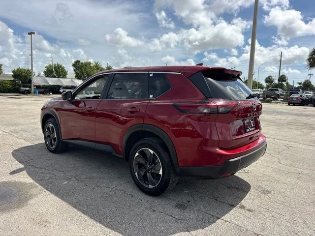 Used 2025 Red Nissan SV image 5