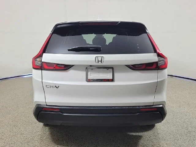 Used 2025 White Honda LX image 6