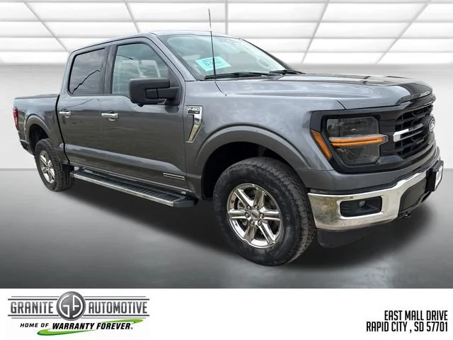 Used 2024 Grey Ford XLT image 7