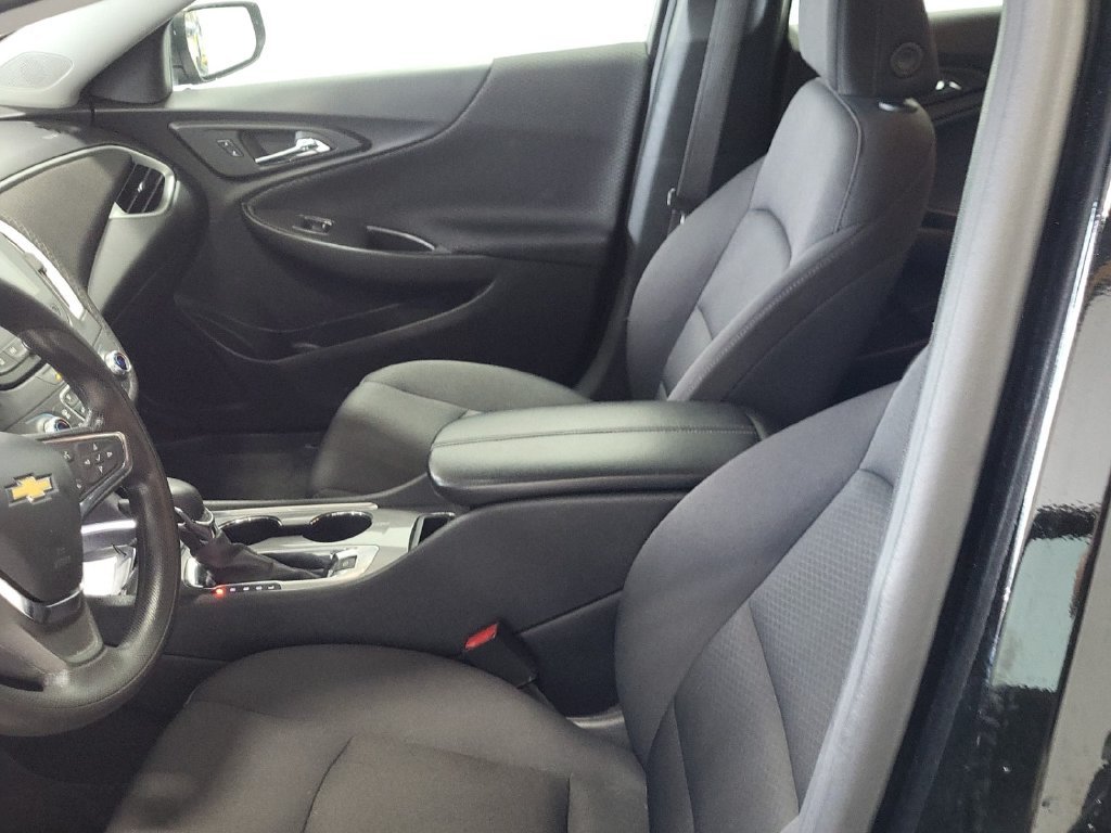 Used 2024 Black Chevrolet LT image 5