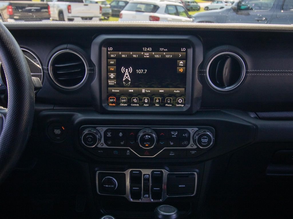 2022 Jeep Wrangler Unlimited Sahara 4XE - Photo 26