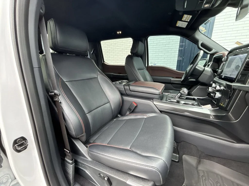 Used 2023 White Ford Lariat image 26