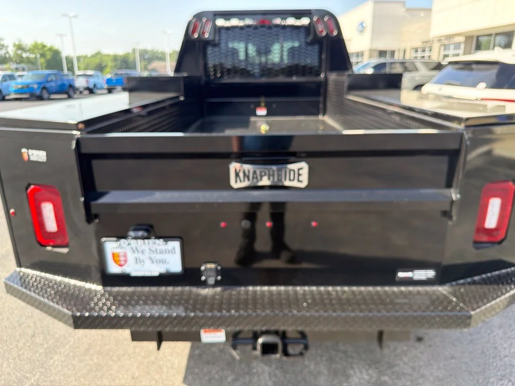 New 2026 Oxford White Ford F-450® XL image 4