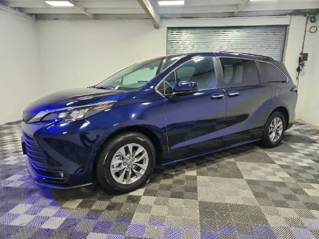 Used 2026 Blue Toyota XLE image 4