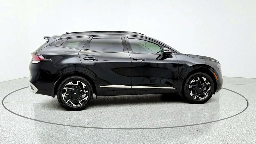 Used 2025 Ebony Black Kia SX-Prestige FWD image 4