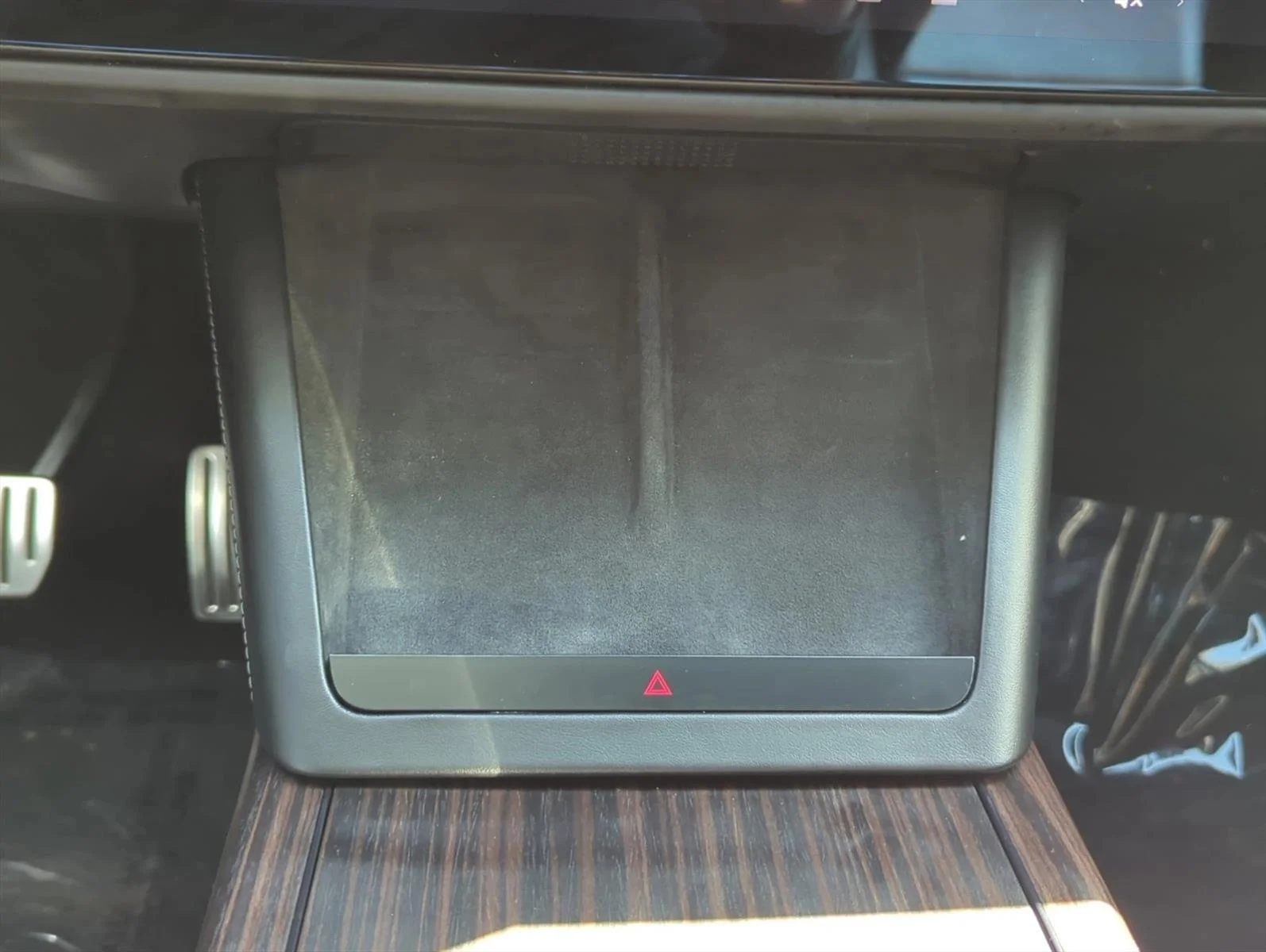 Used 2024 Gray Tesla  image 18