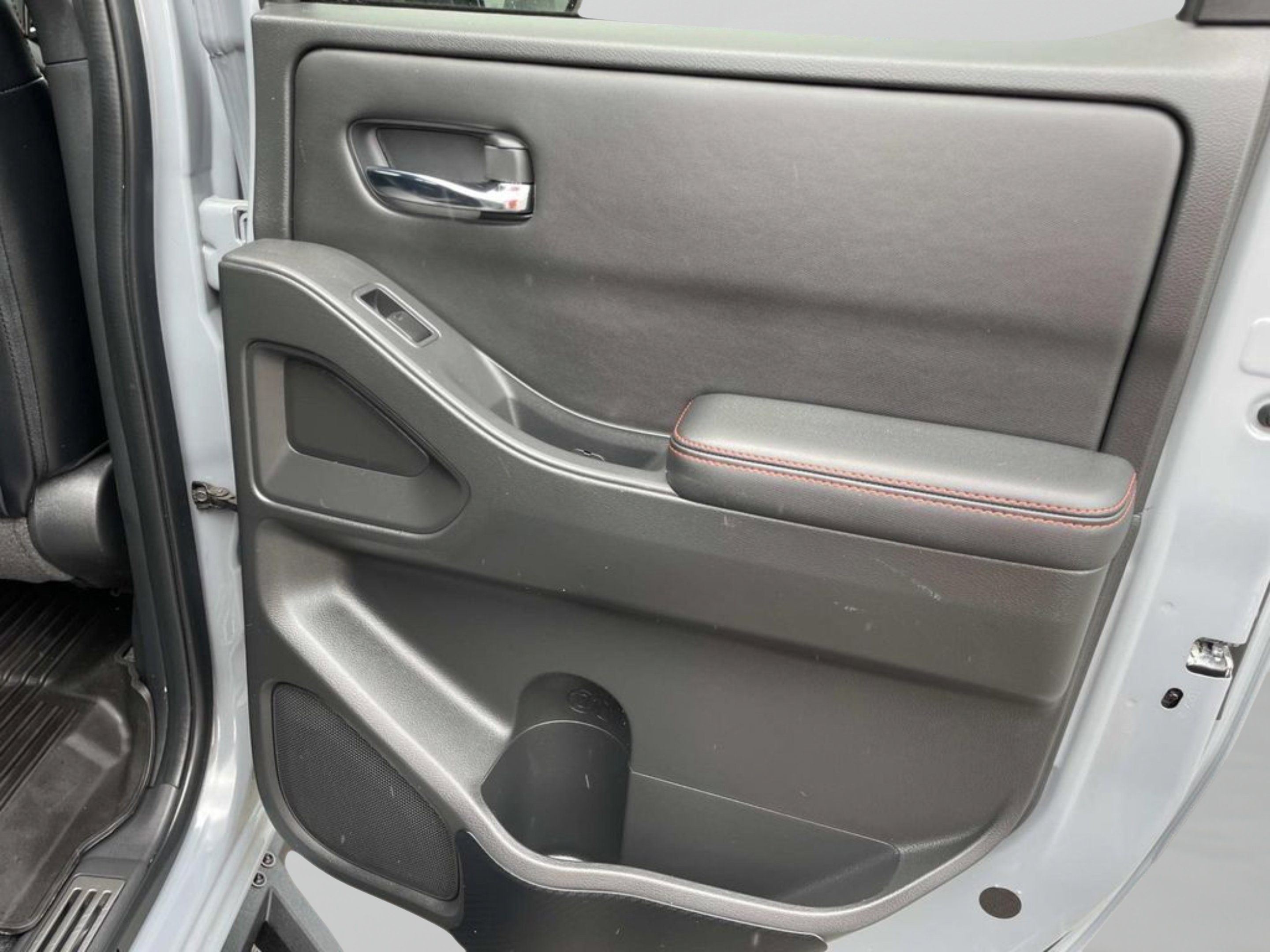 Used 2023 Gray Nissan PRO-4X image 13
