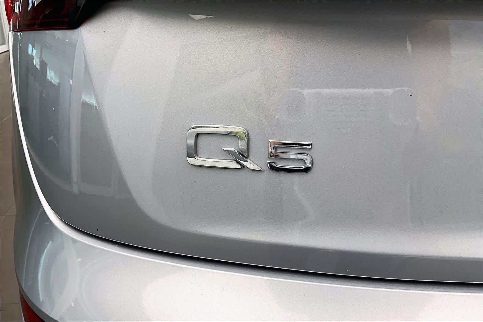 Used 2024 Florett Silver Metallic Audi S line Premium Plus image 33