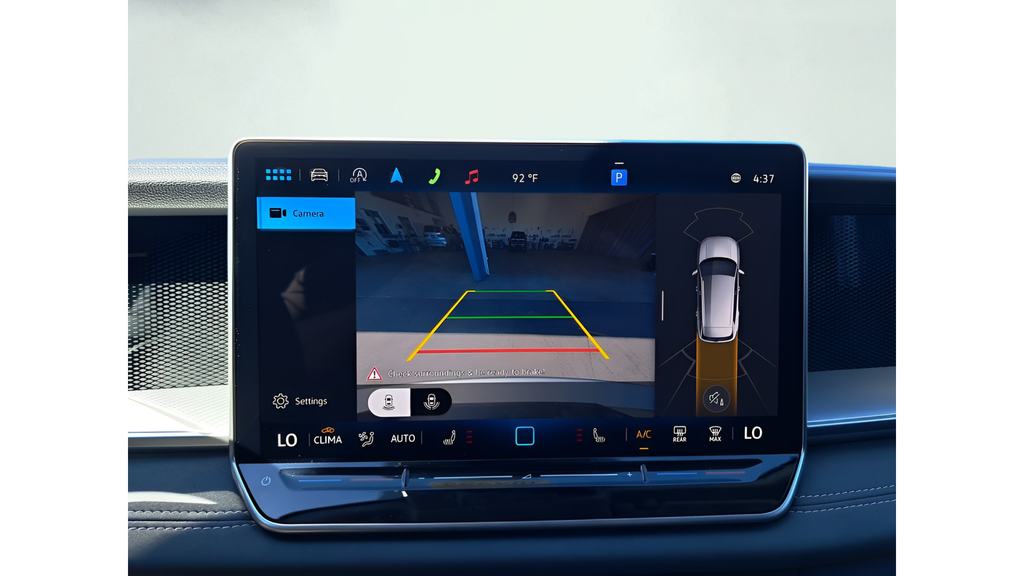 2025 Volkswagen Tiguan SE - Photo 24