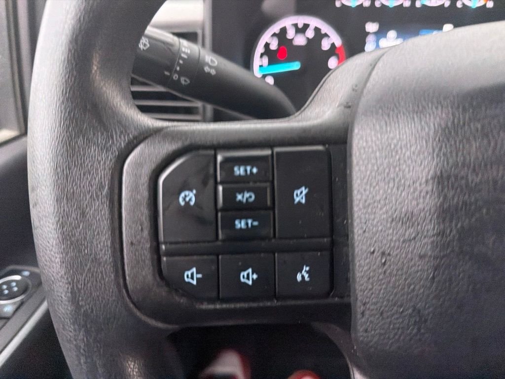 Used 2025 Gray Ford XLT image 15