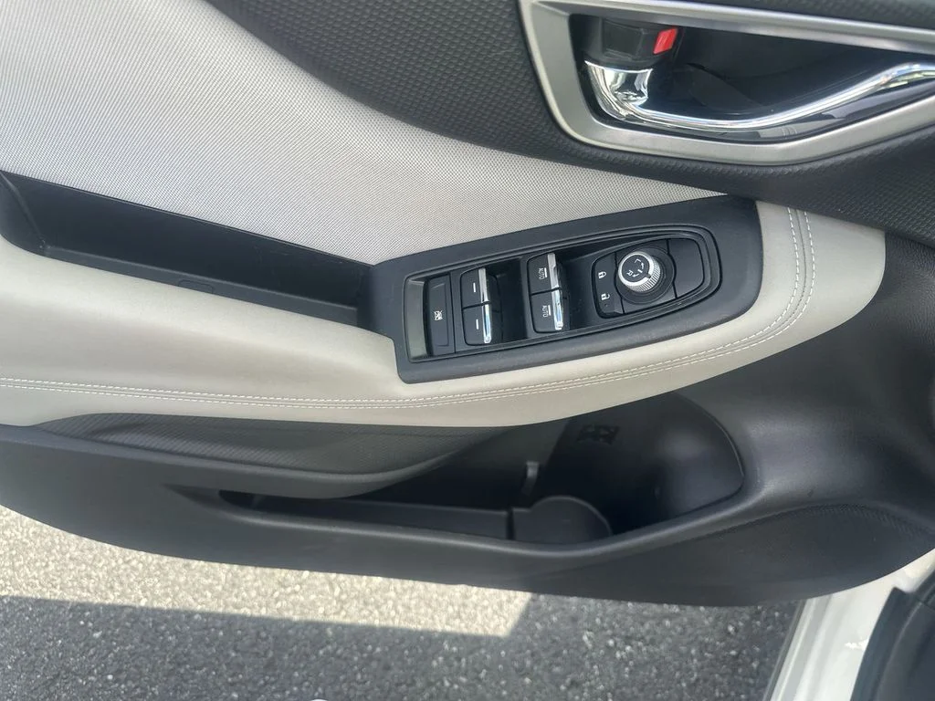 Used 2020 White Subaru Premium image 19
