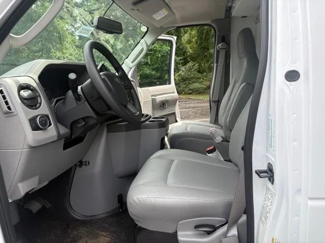 2026 Ford E-Series Cutaway Base - Photo 57