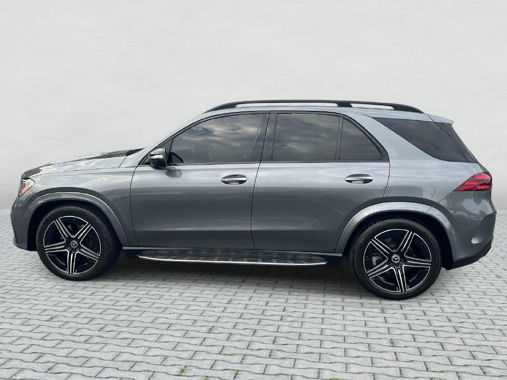Certified Used 2025 Selenite Grey Metallic Mercedes-Benz GLE 580 image 8