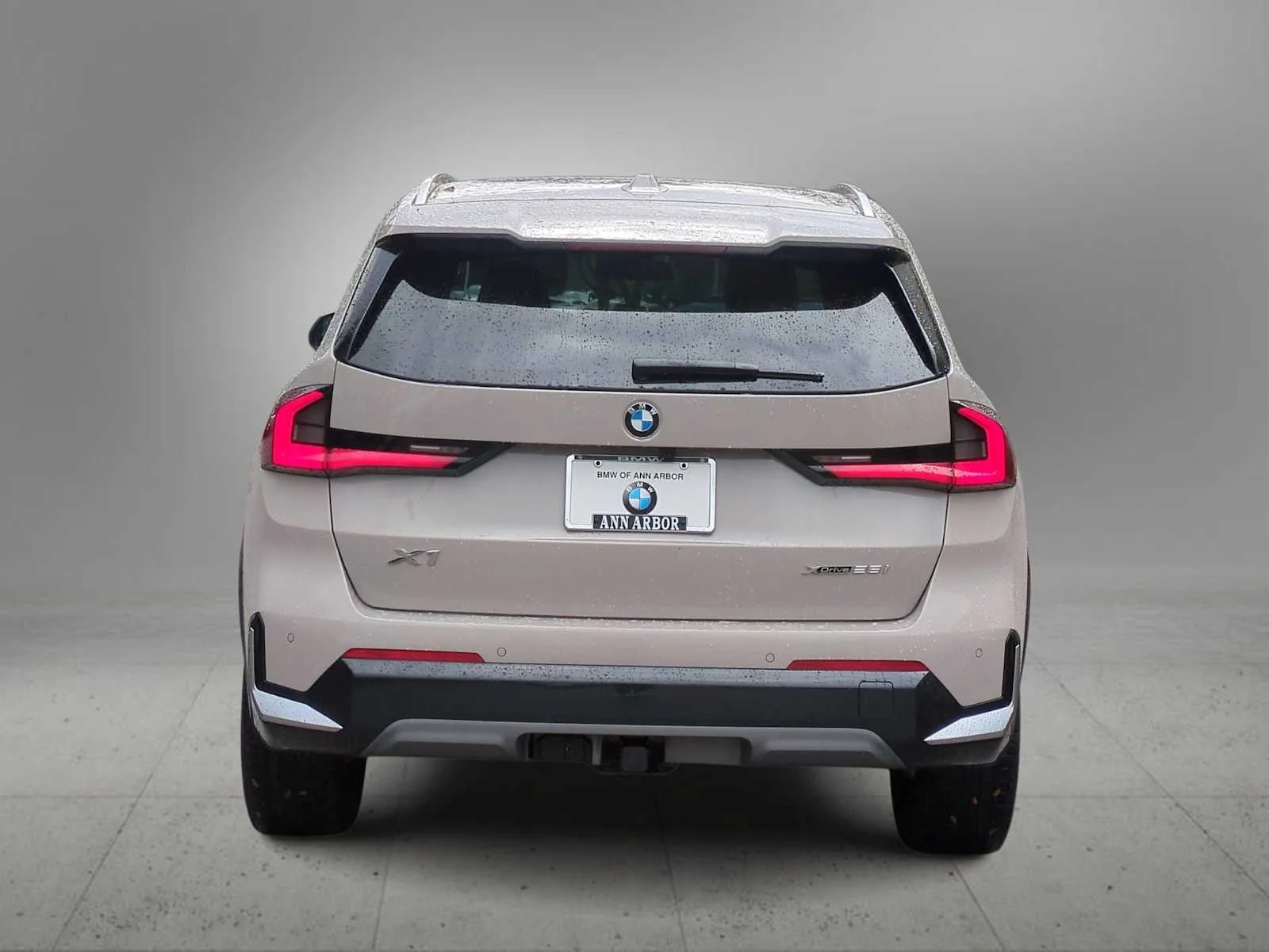 New 2026 Dune Grey Metallic BMW xDrive28i image 7