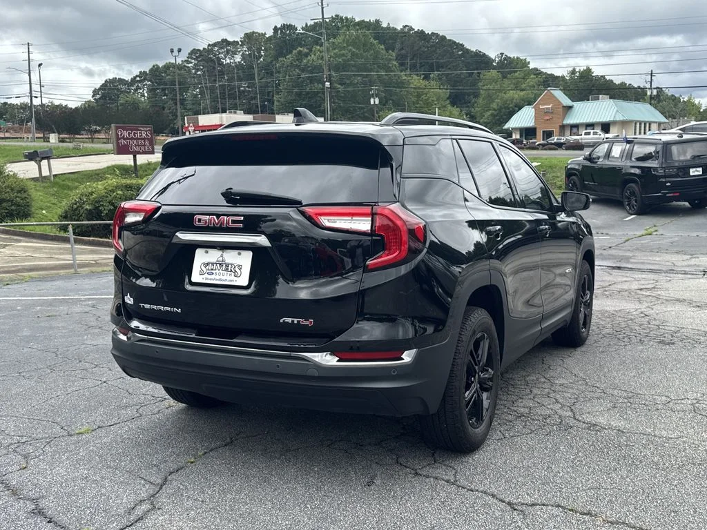 2024 GMC Terrain AT4 - Photo 7