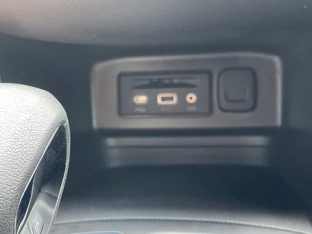 Used 2024 Blue Chevrolet LT image 29
