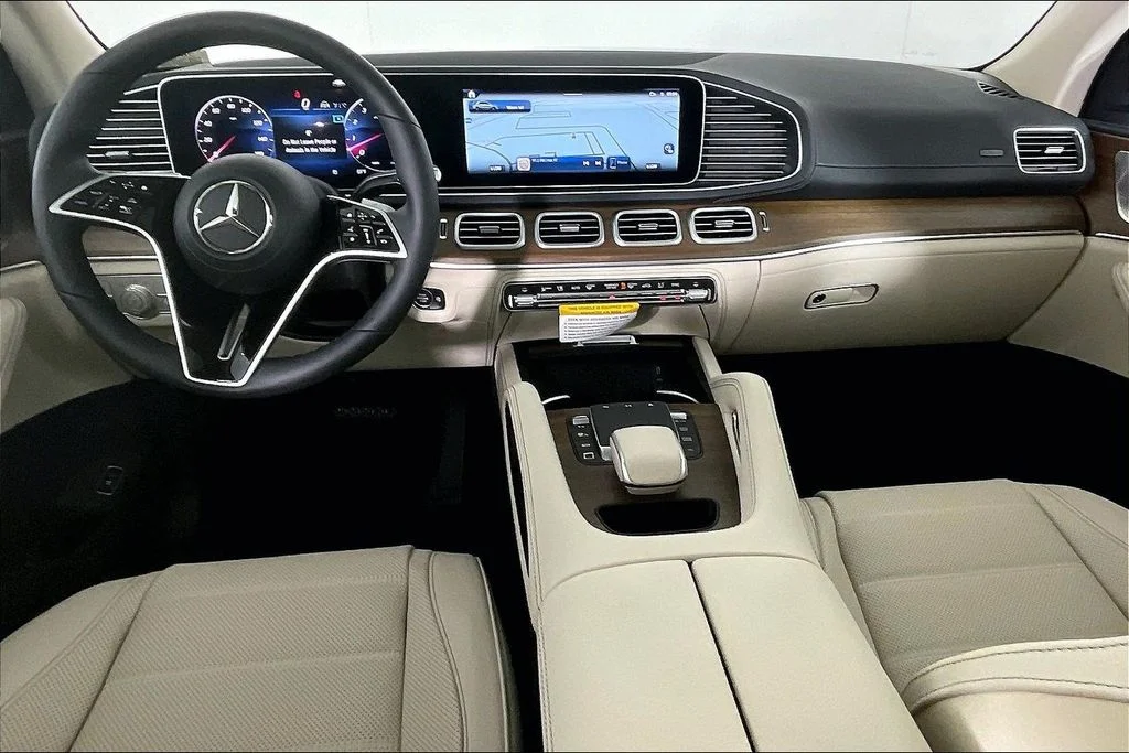 New 2026 Black Mercedes-Benz GLE 450 image 5