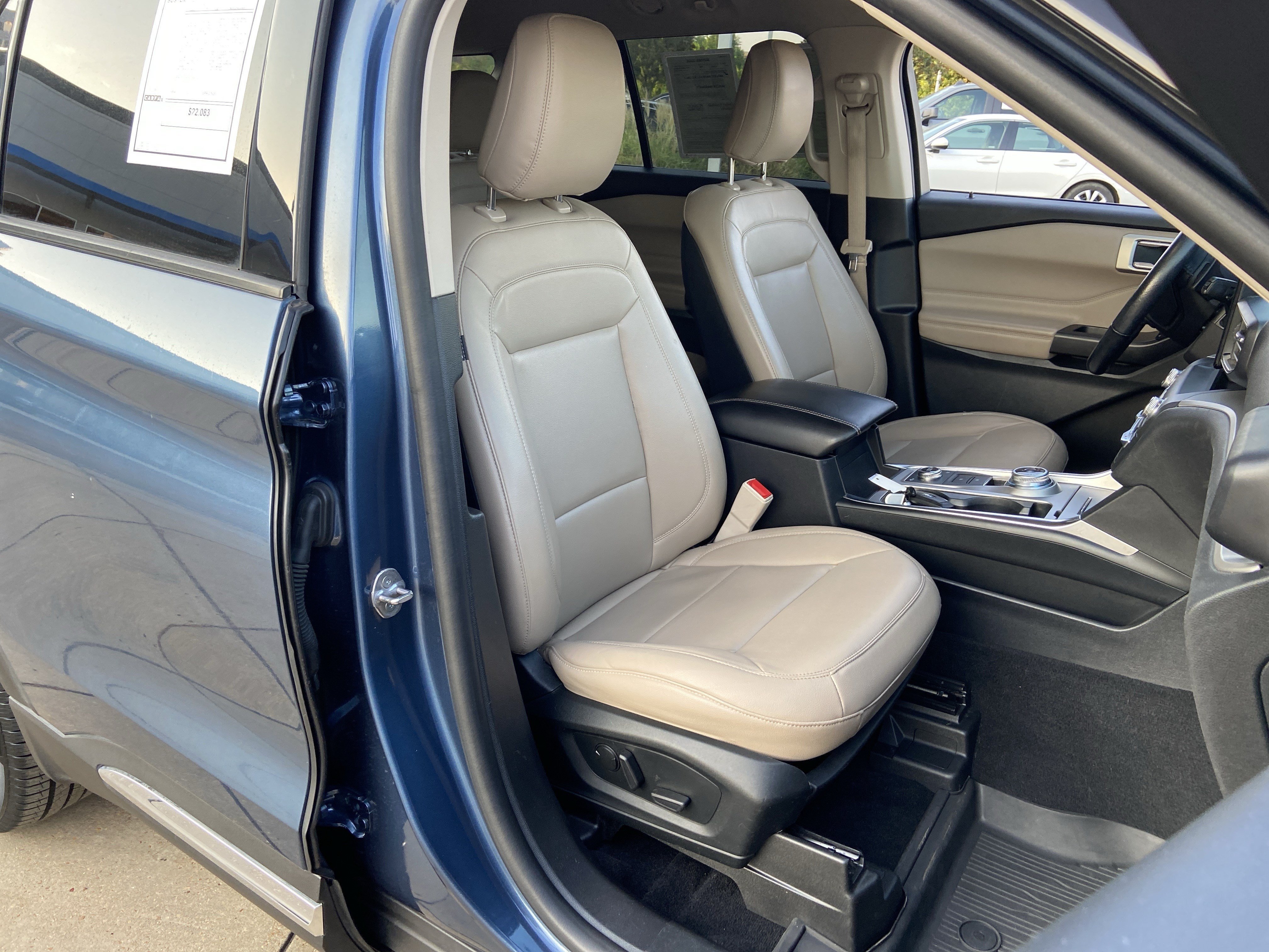 Used 2020 Blue Metallic Ford XLT image 20