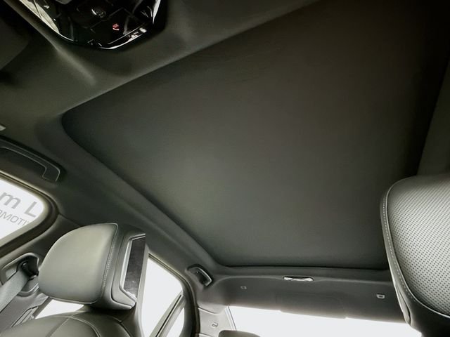 2025 BMW 7 Series 760i - Photo 23