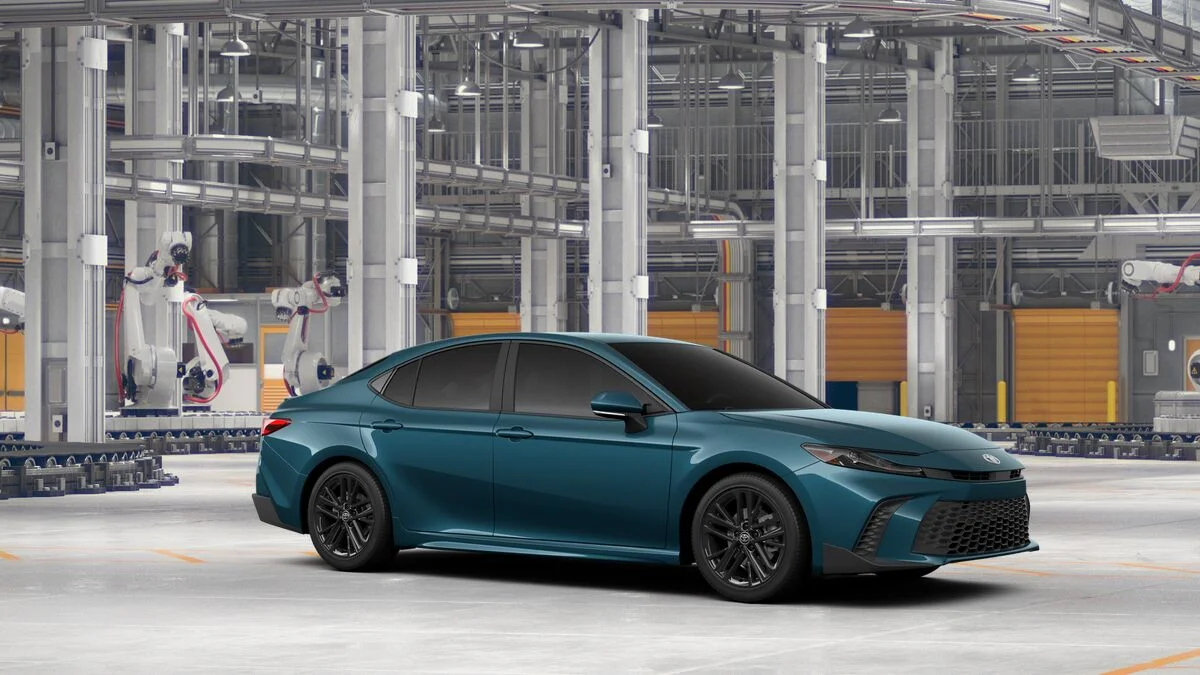 New 2026 Ocean Gem Toyota SE image 14