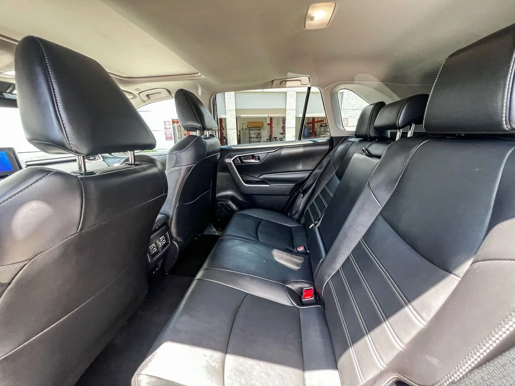 Used 2023 Gray Toyota XLE Premium image 17