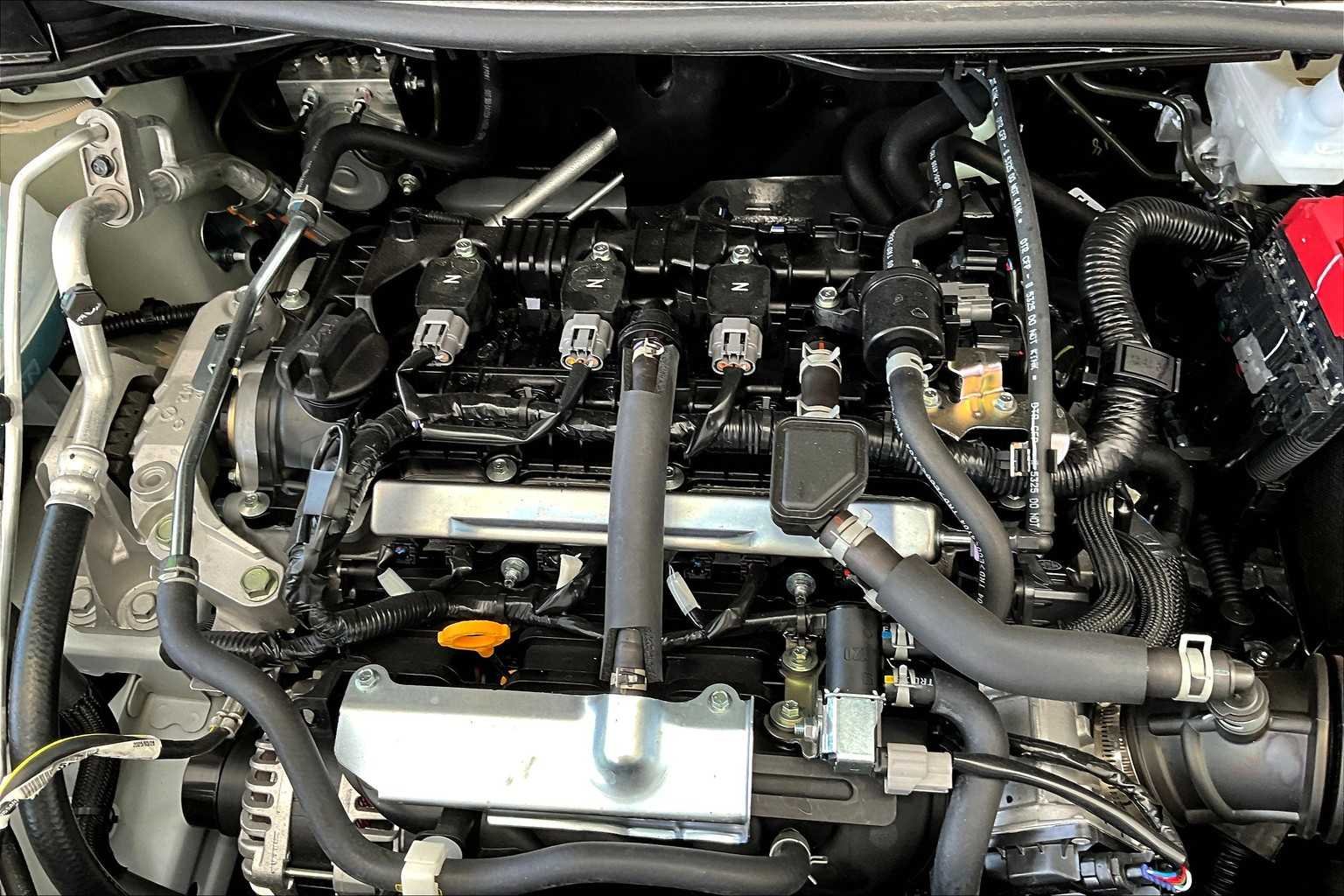 2025 Nissan Versa Sedan SV - Photo 17