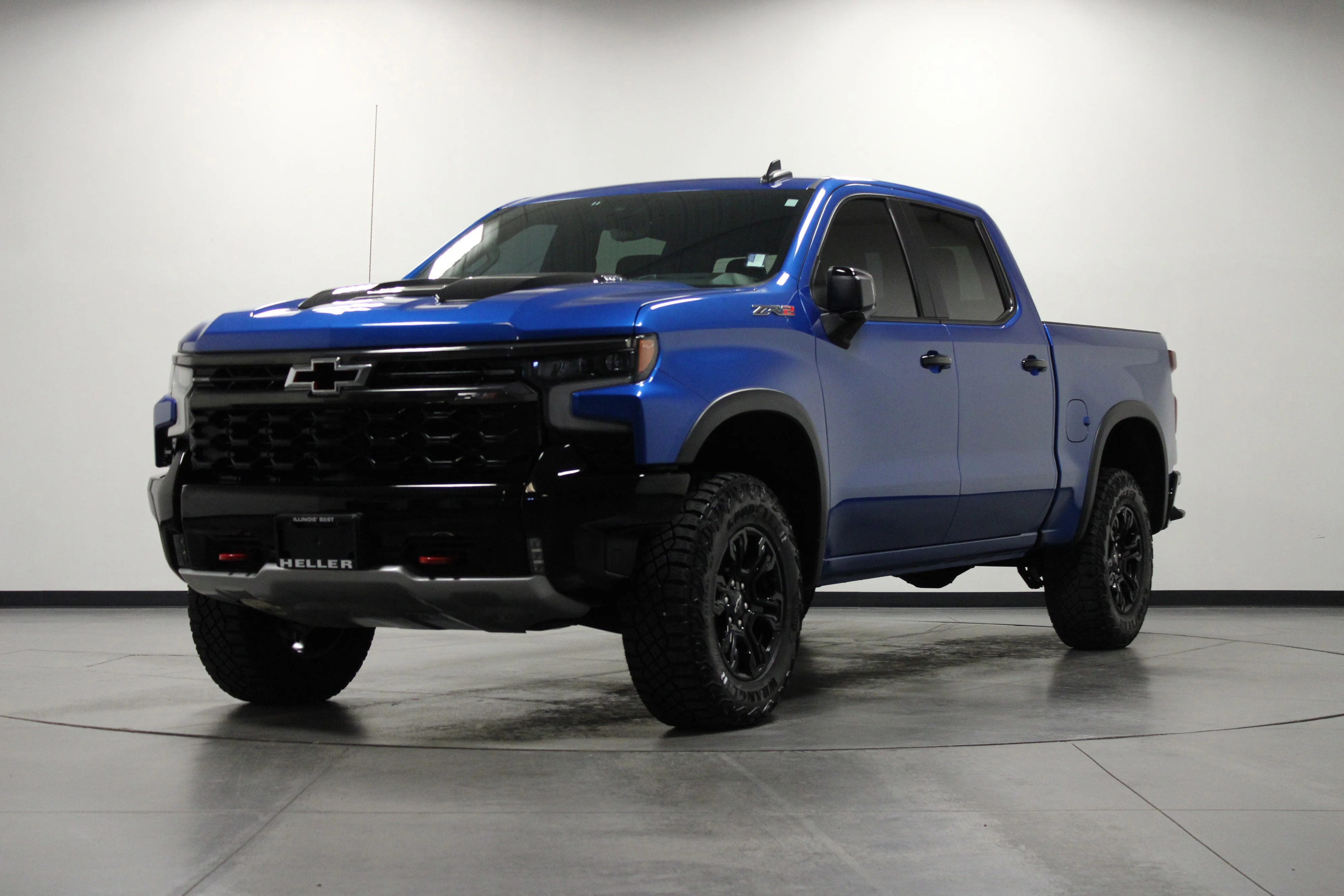 Used 2023 Glacier Blue Metallic Chevrolet ZR2 image 8