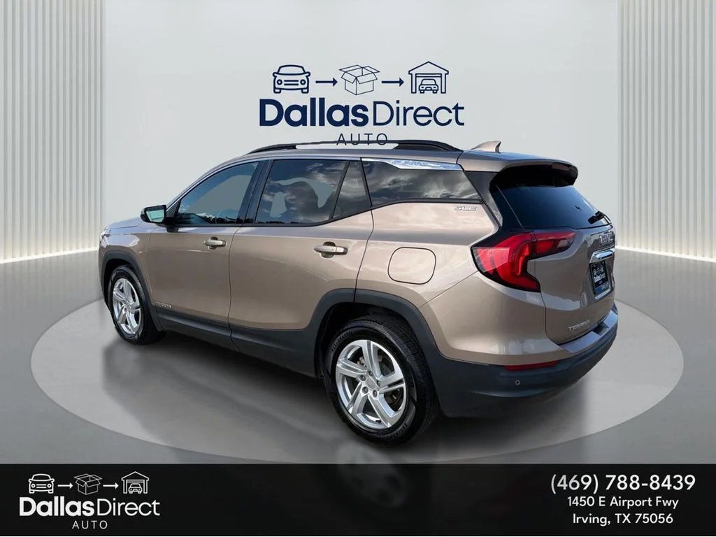 Used 2018 Coppertino Metallic GMC SLE image 8