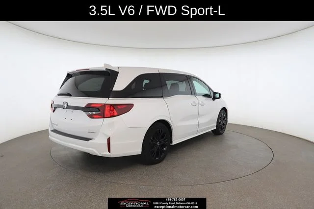 2025 Honda Odyssey Sport L - Photo 18