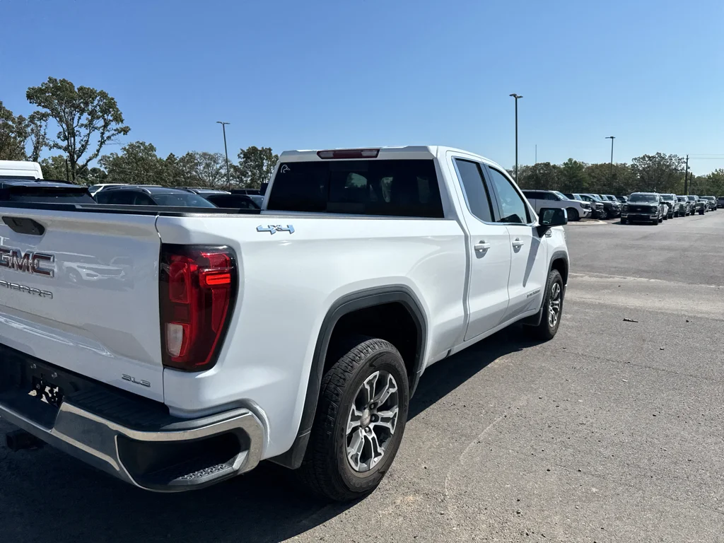Used 2020 GMC Sierra 1500 SLE with VIN 1GTR9BEDXLZ269353 for sale in Little Rock