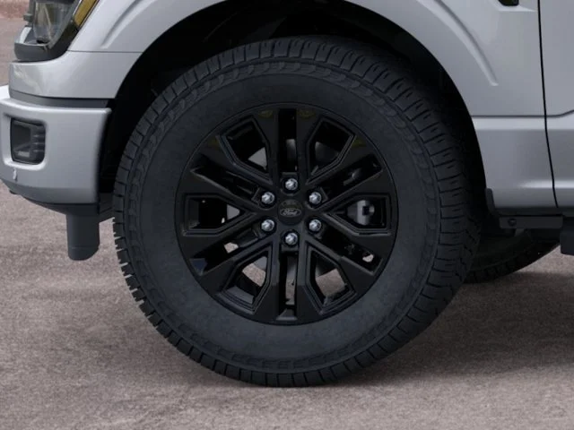 New 2026 Silver Metallic Ford XLT image 19