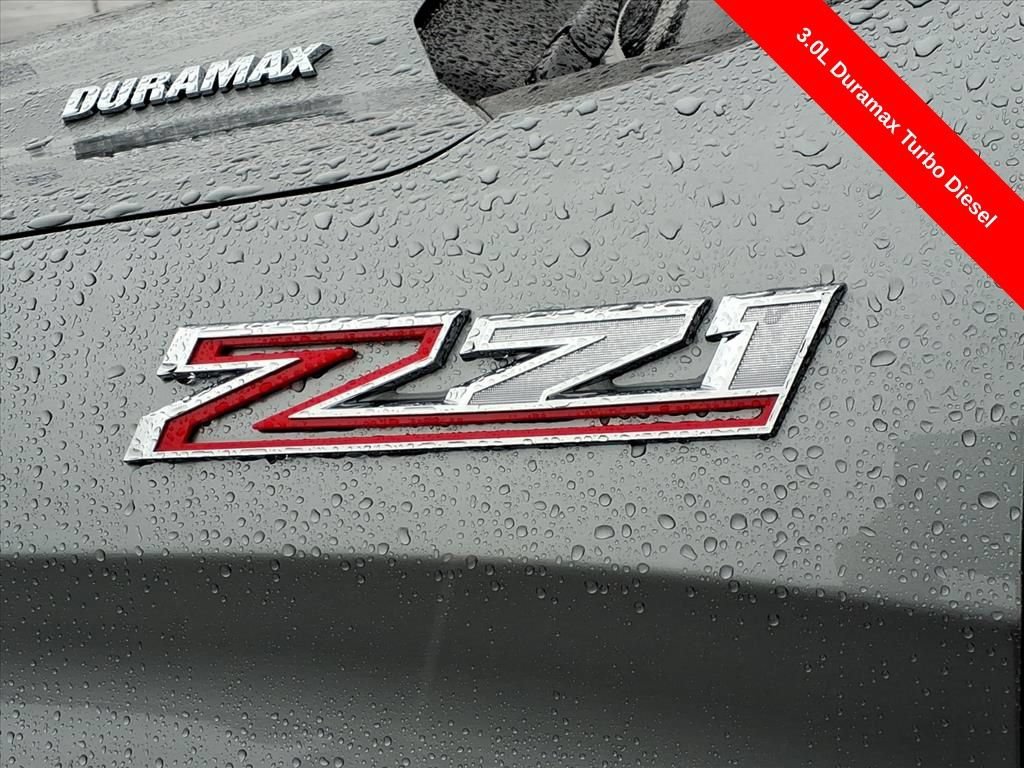 2026 Chevrolet Silverado 1500 LTZ - Photo 9