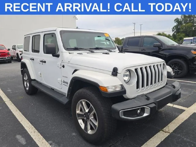 Used 2022 White Jeep Unlimited Sahara image 1