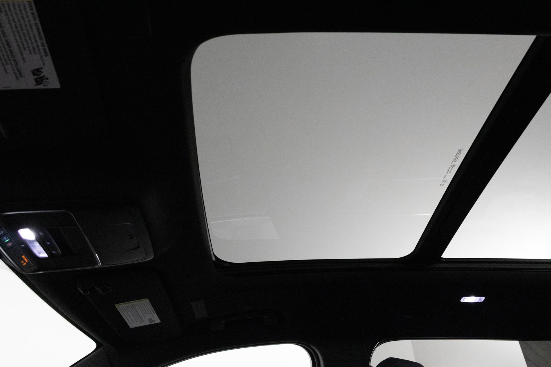 2025 BUICK ENCLAVE - Image 31