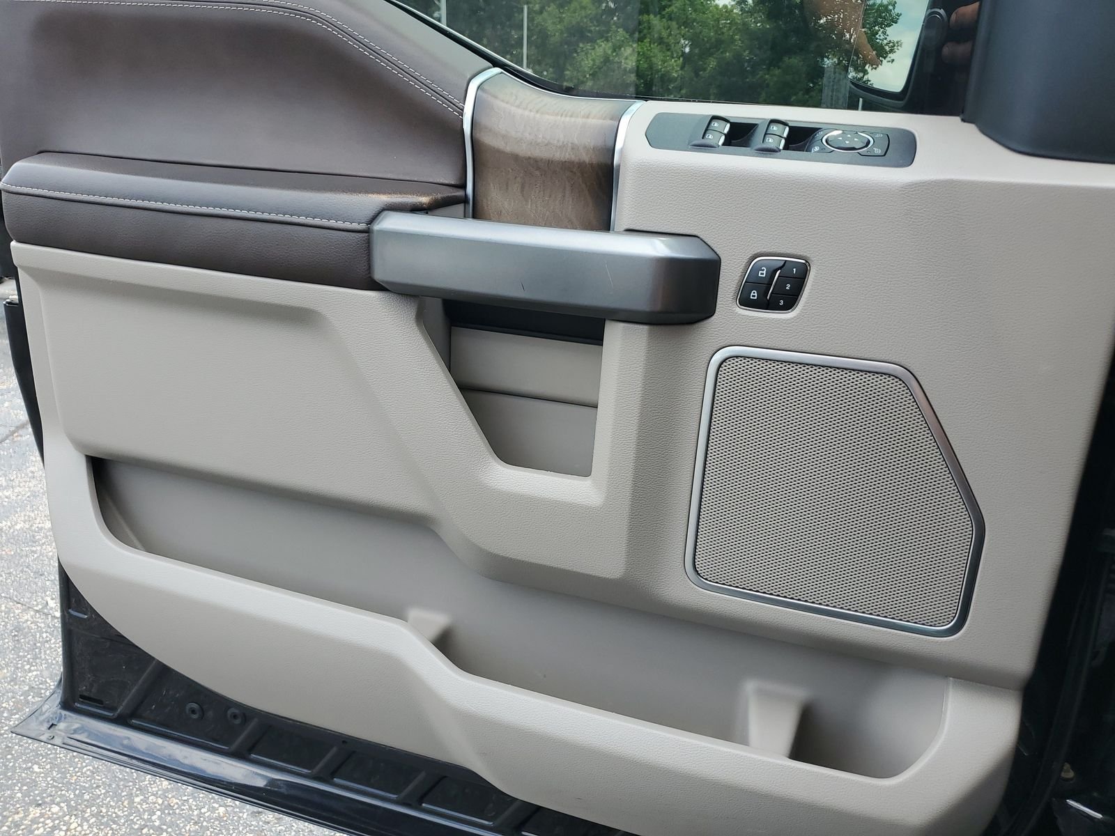 Used 2019 Black Ford Limited image 28