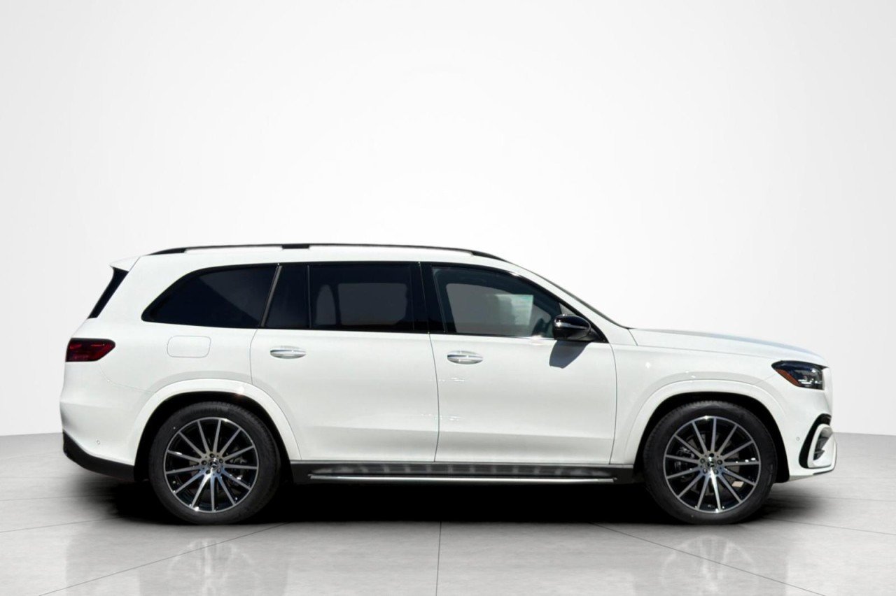 New 2026 Polar White Mercedes-Benz GLS 450 4MATIC® SUV image 6