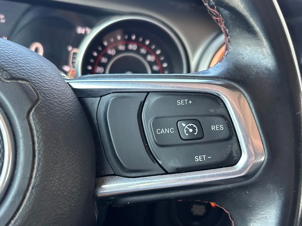 Used 2018 Orange Jeep Unlimited Rubicon image 19