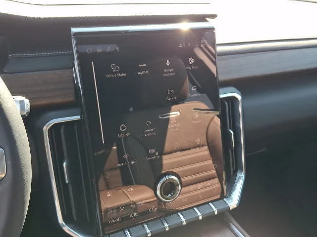 New 2027 Glacier White Tricoat GMC Denali Ultimate image 16