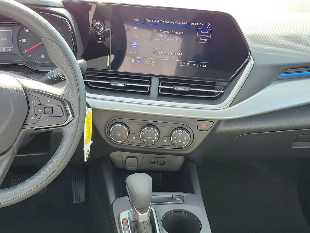 2026 Chevrolet Trax LS - Photo 19