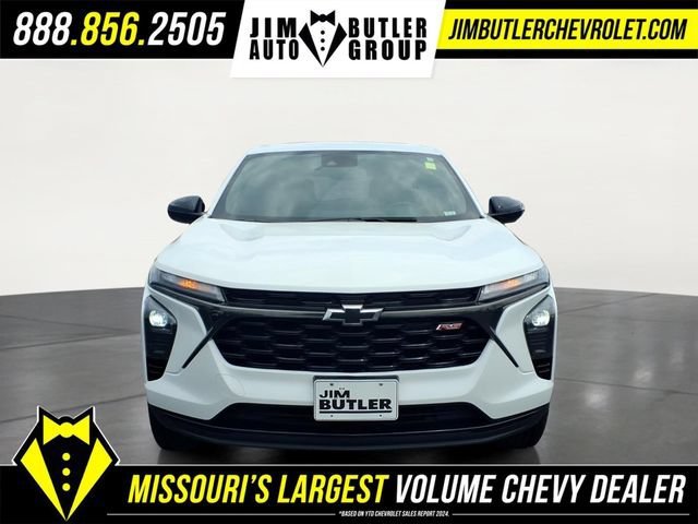 Used 2024 Summit White Chevrolet 1RS image 25