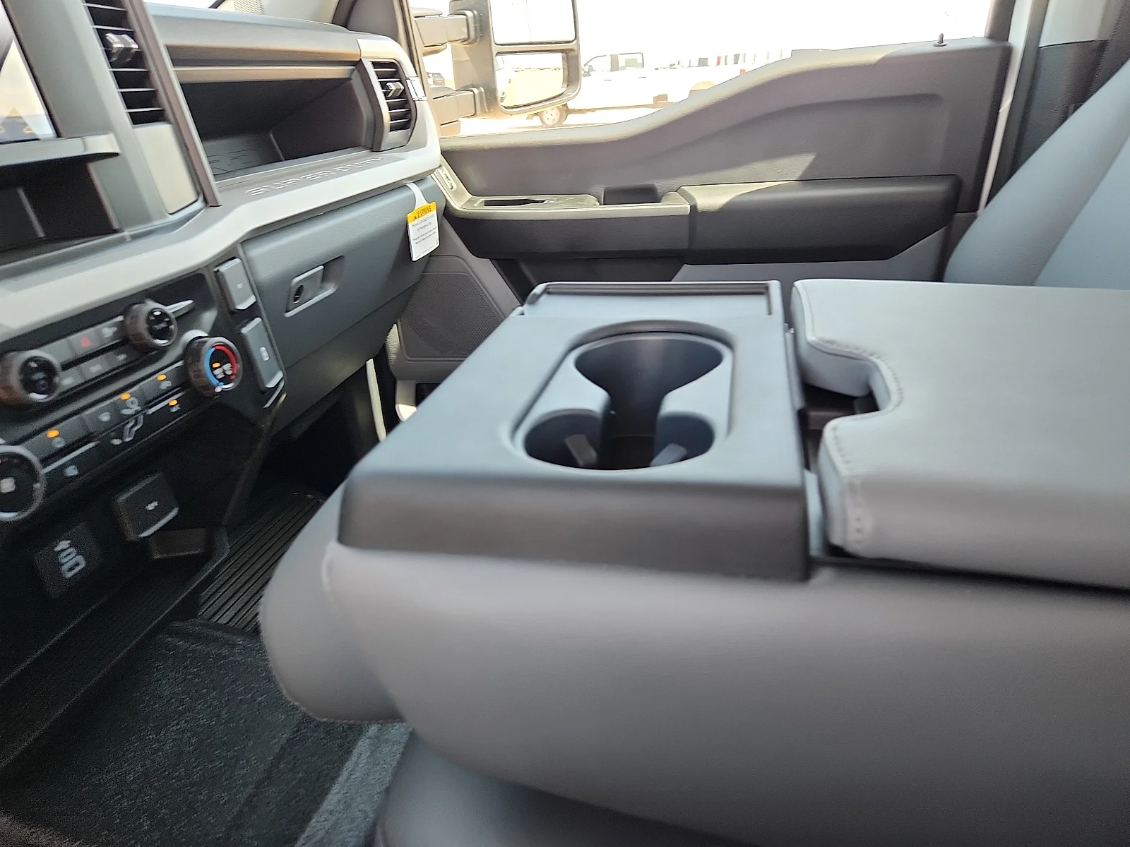 New 2026 Oxford White Ford F-450® XL image 25